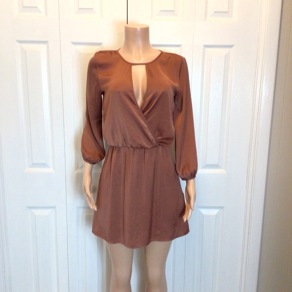 Forever 21 Satin Copper 3/4 Sleeve Faux Wrap Keyhole Mini Dress Size Small